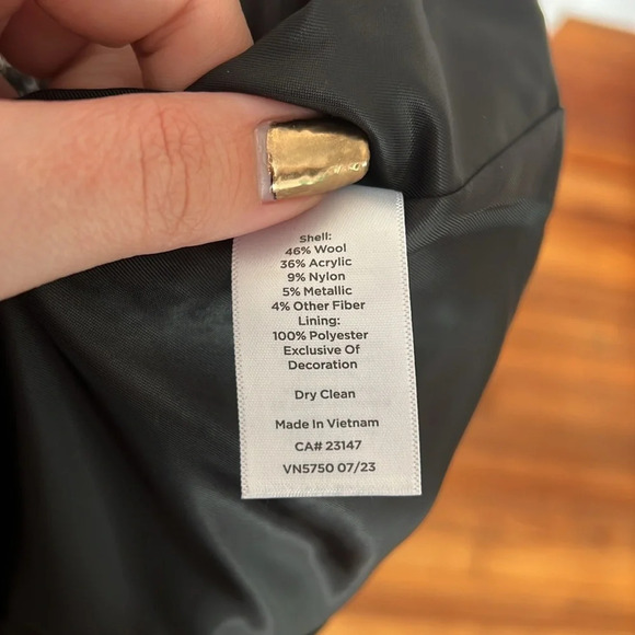 Talbots Tweed Lady Jacket in Black/White/Gold with a Small Ruffle Detail - 2P - Picture 10 of 10